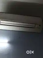 Room split air conditioner