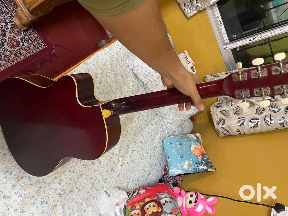 Selling old guitar