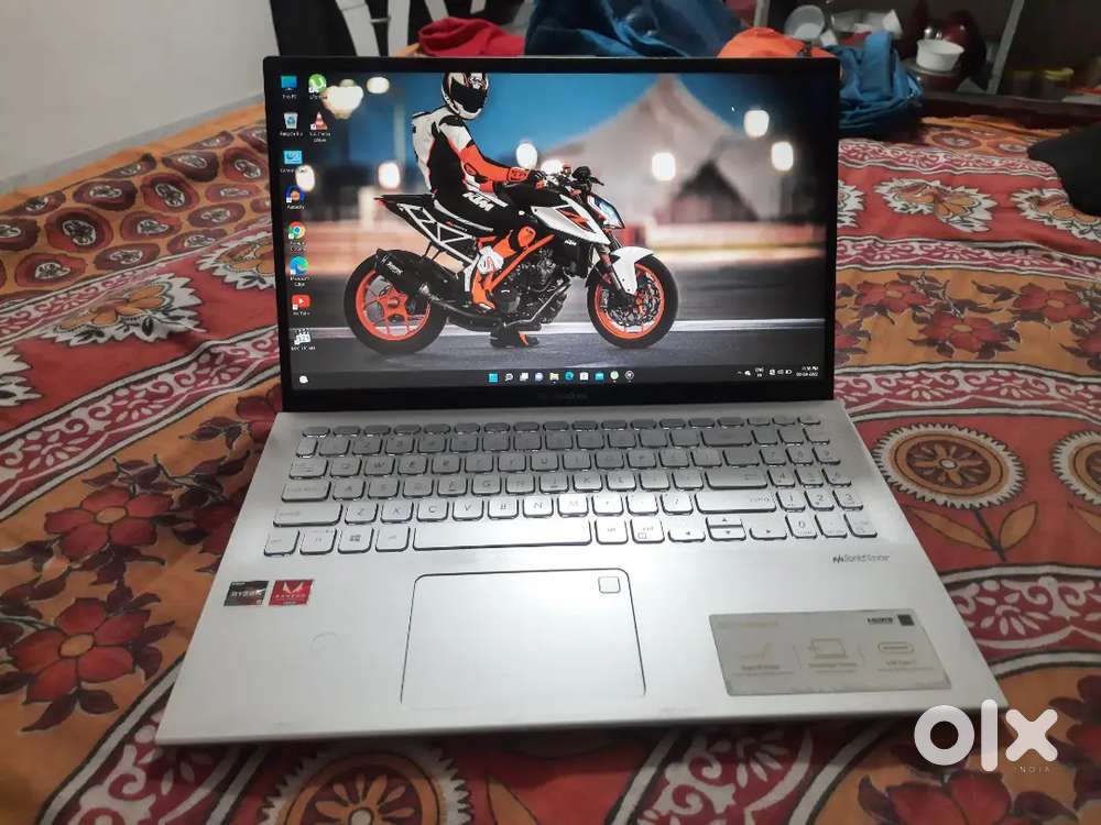 Asus vivobook 15