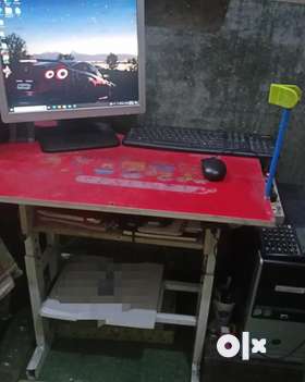 Very good condition Study table, laptop table, computer table