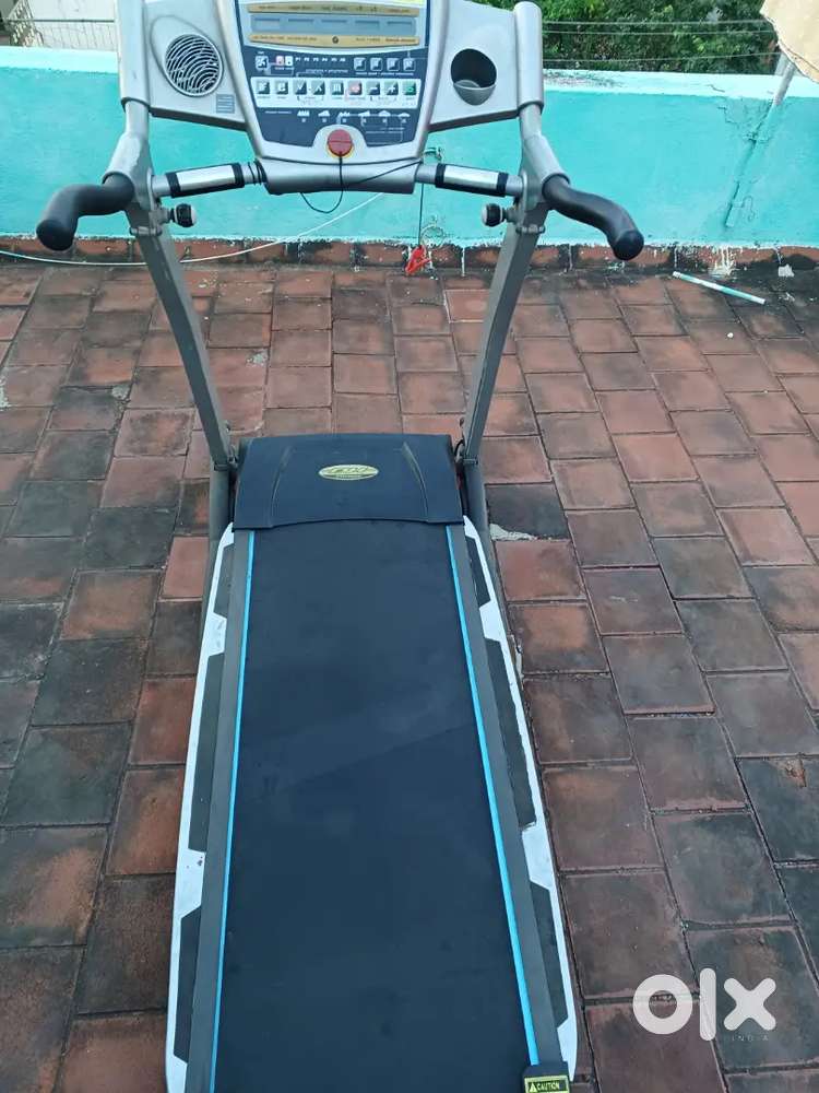 Tread mill