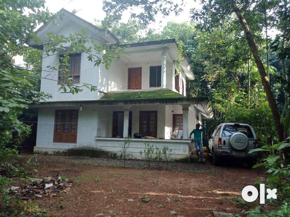 1500 sqfeet house near kollam pathanamthitta road