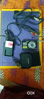 Sony Cyber-shot DSC-W210 digital camera