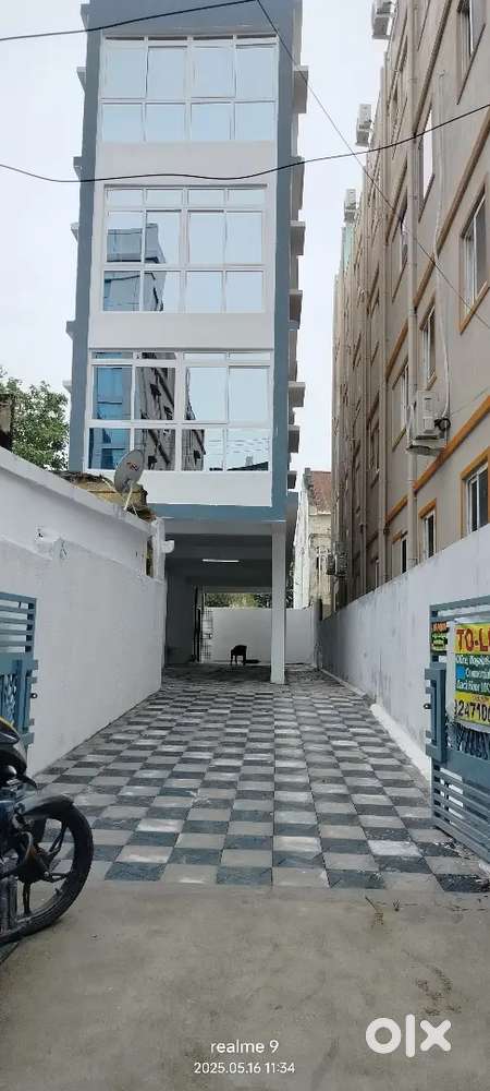 Building for rent or lease