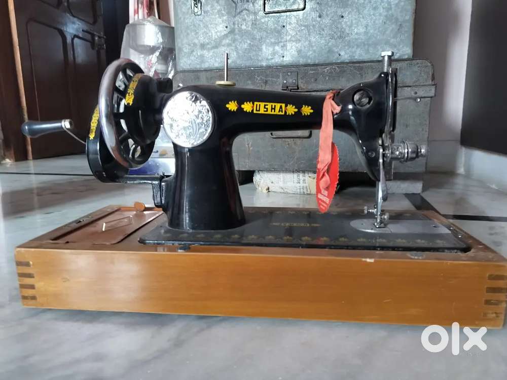 Usha straight stitch sewing machine