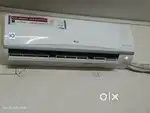LG 1.5 ton AC inverter split AC 3 star 3 years old