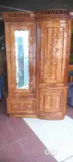 Wooden Alamara
