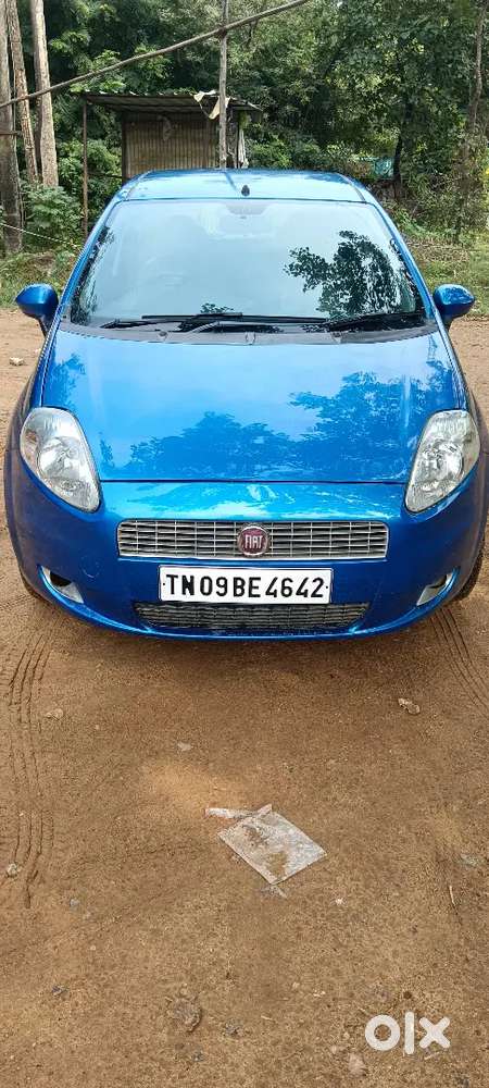Fiat Punto 2010 Petrol 67000 Km Driven