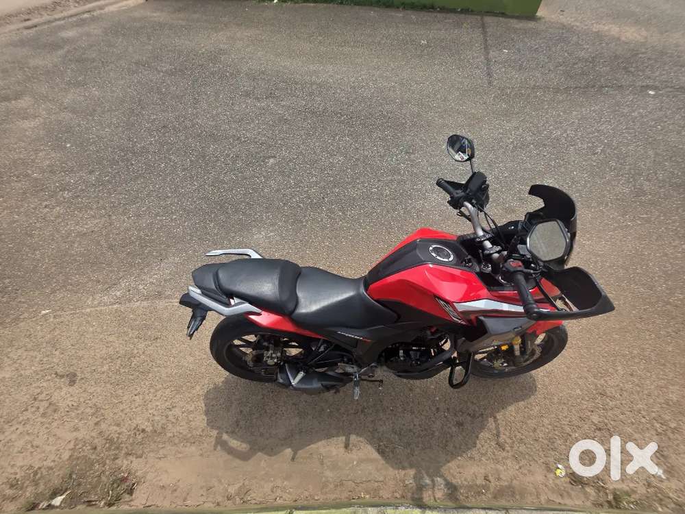 HONDA CB 200- X SINGLE OWNED