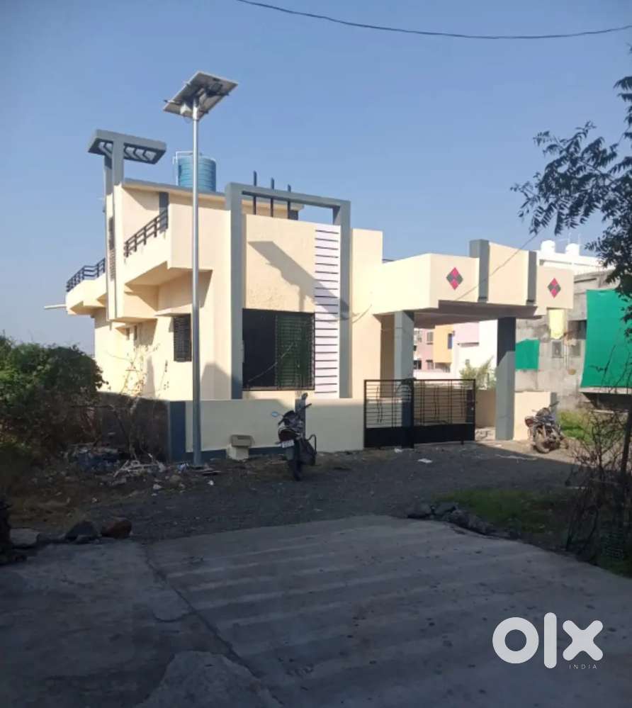 I want sale rowhouse & 1 plot