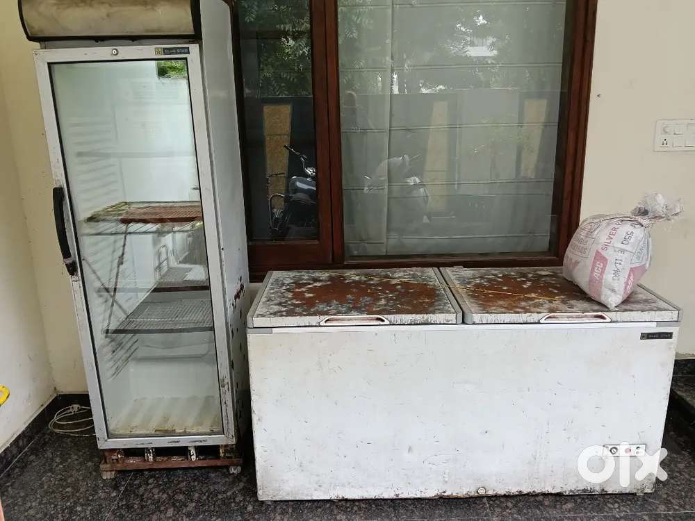 Commercial fridge s