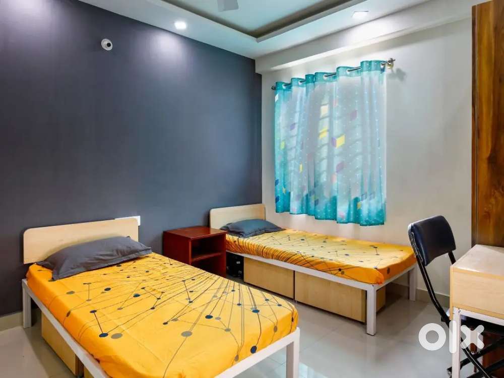 Room sharing for girls