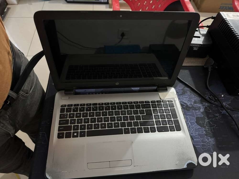 HP COREI3 LAPTOP IN EXCELLENT CONDITION