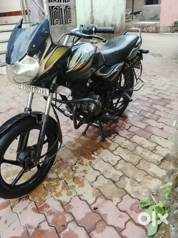 Bajaj discover 100