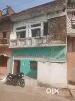 (राठ-महोबा हाइवे से मात्र 100 फुट अंदर) (20×40)