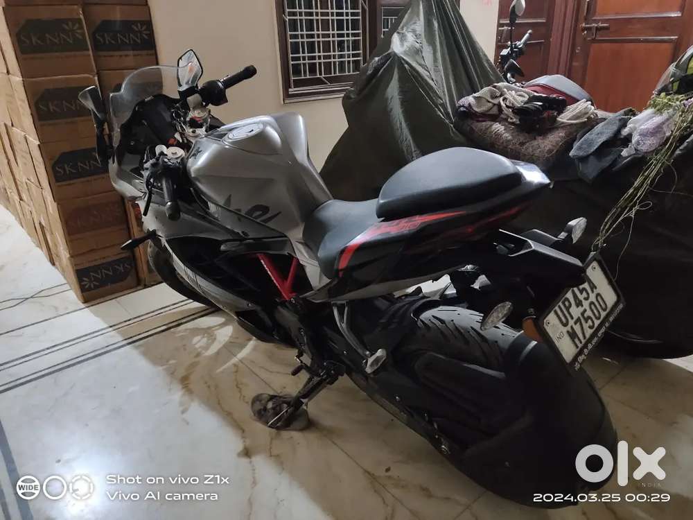 Well maintained black apache rr 310 is for sale