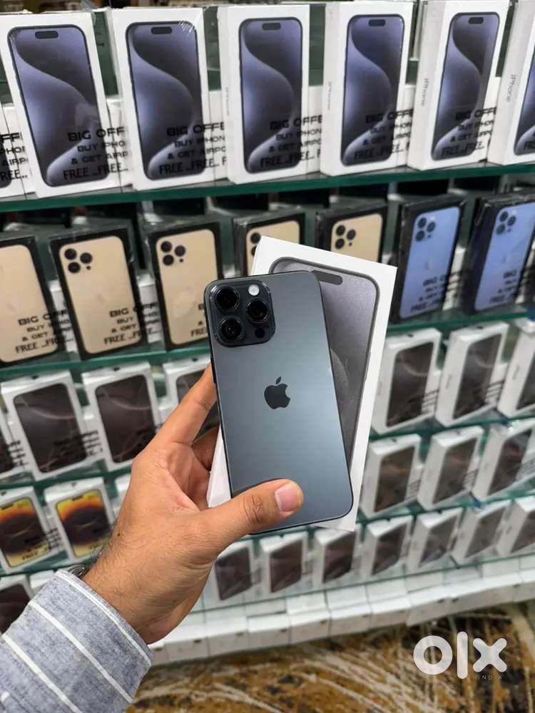 IPHONE SHOWROOM CONDITION 15 PRO MAX BIGGEST OFFER 512GB ITS REFURBISH