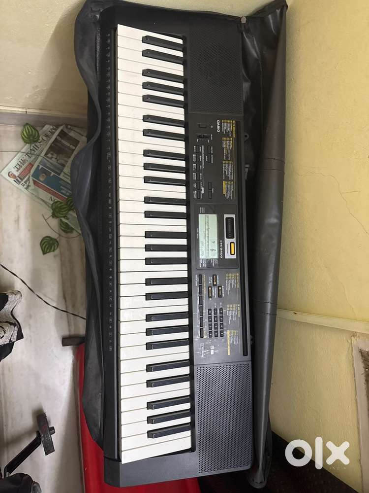 For Sale: Casio CTK-2400 Electronic Keyboard – Complete Set
