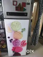 Double door Whirlpool fridge 292 liters in good condition