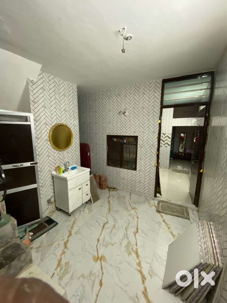 2bhk semi furnished fully independent ground floor for rent