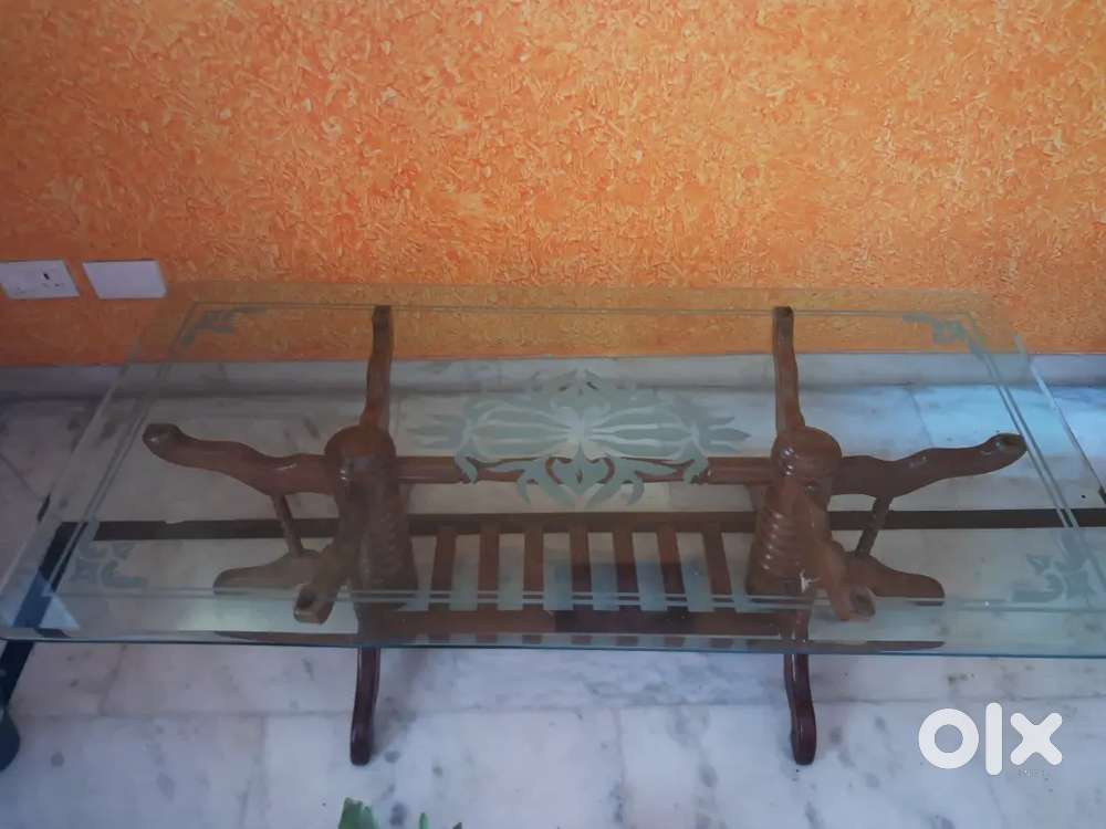 Centre table & dressing table