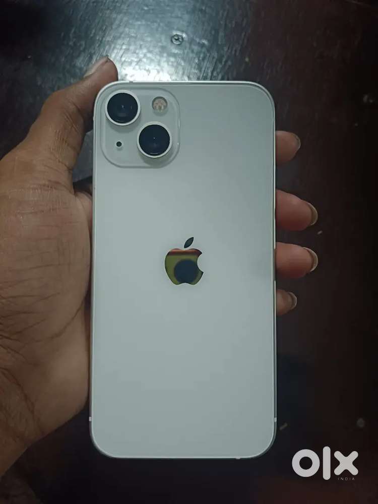 I phone 13 bettry health 98% All model pai jaba aru waranty o paba