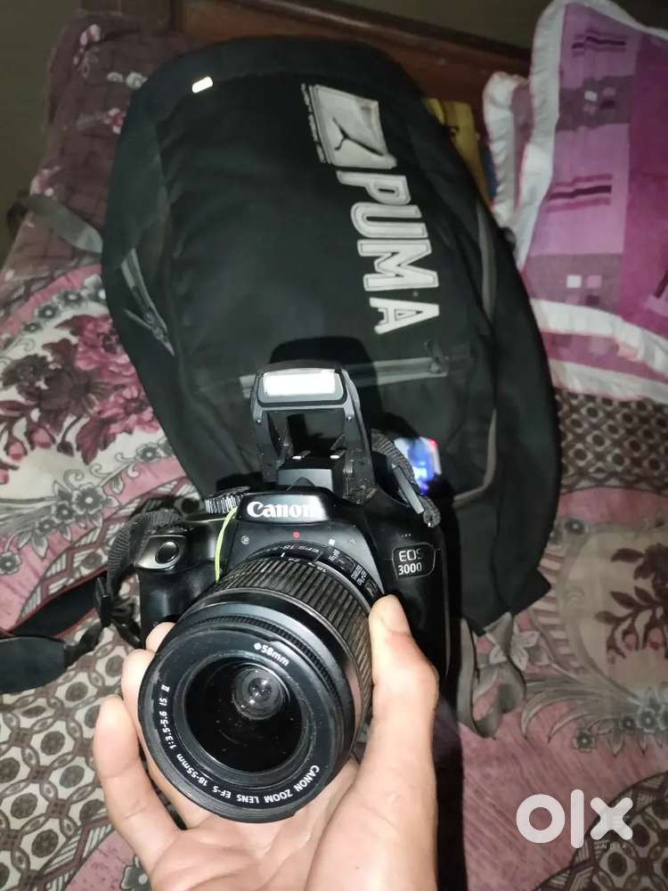 Canon EOS 3000