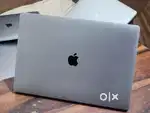 Apple Macbook Pro i7 16GB Ram 512GB Apple SSD Touchbar 5.5gbGraphics