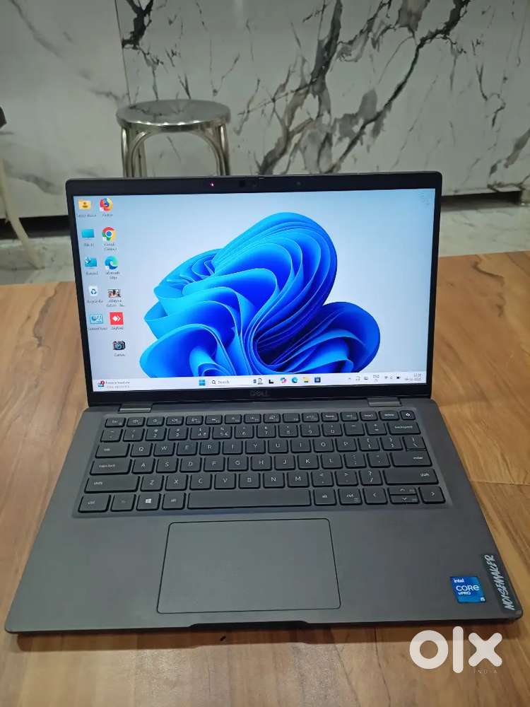touchscreen में मार्केट से भी सस्ता Laptop i5/11th मात्र 25499/-
