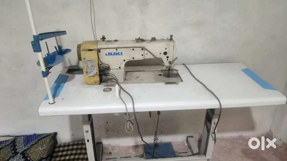 Sewing machine jumbo