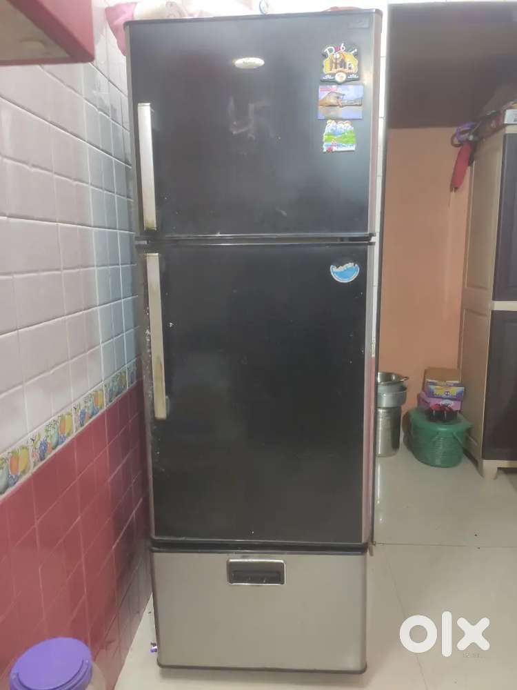Whirlpool Refrigerator PROTTON DLX(300 L)