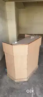 Shop cash counter