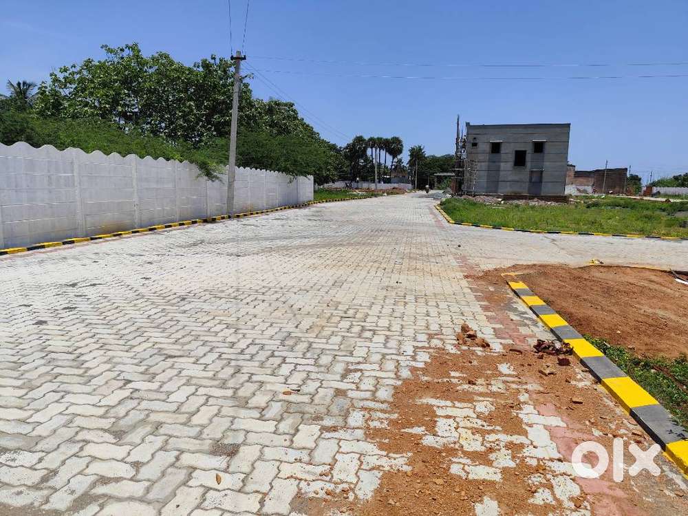 Low budget Patta Land - Redhills
