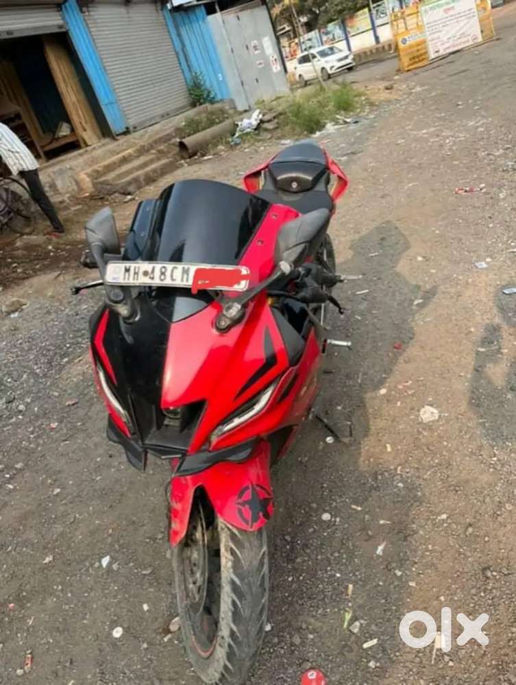 R15 bs6 full condition