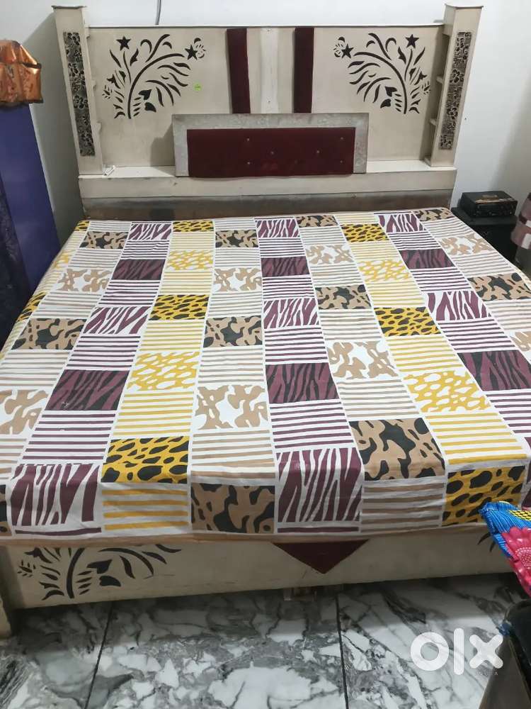 Double bed
