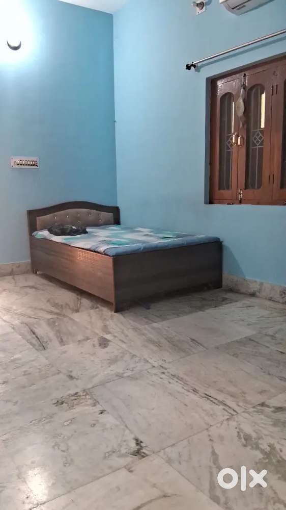 1bhk furnished room rent in bank more area
