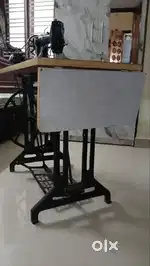 Singer sewing machine for sale