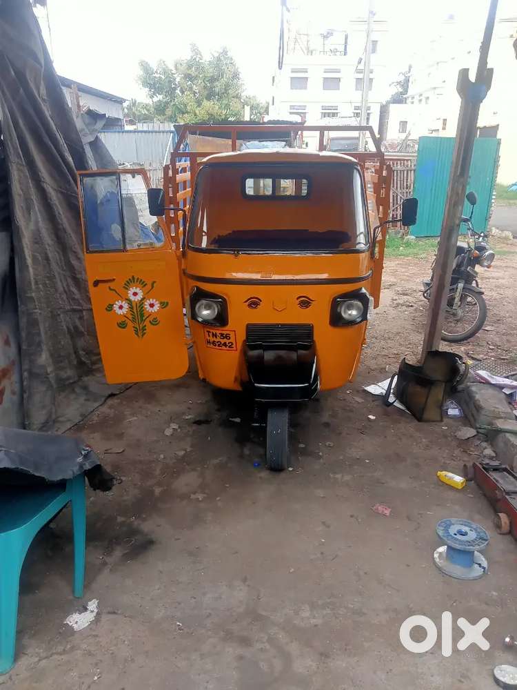 3 wheeler rickshaw  load auto