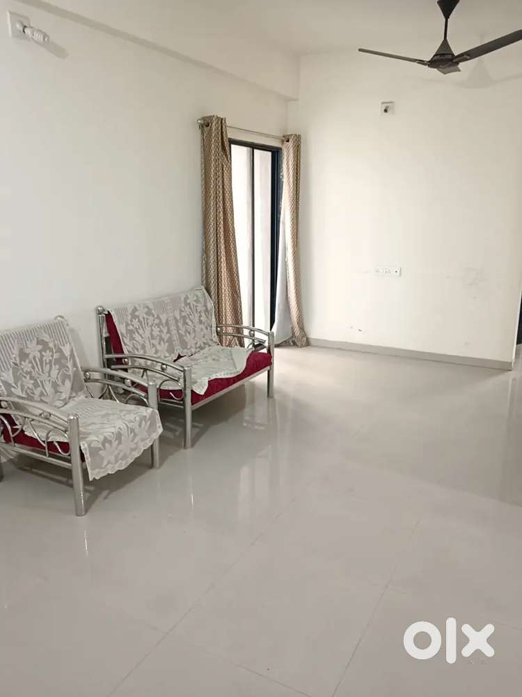 Urgent for rent 2bhk fully furnished flat