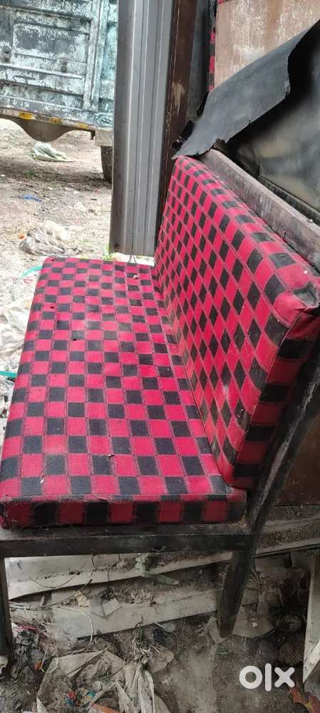 Hotel and wedding hall tables