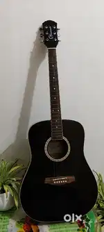 Guitar black
