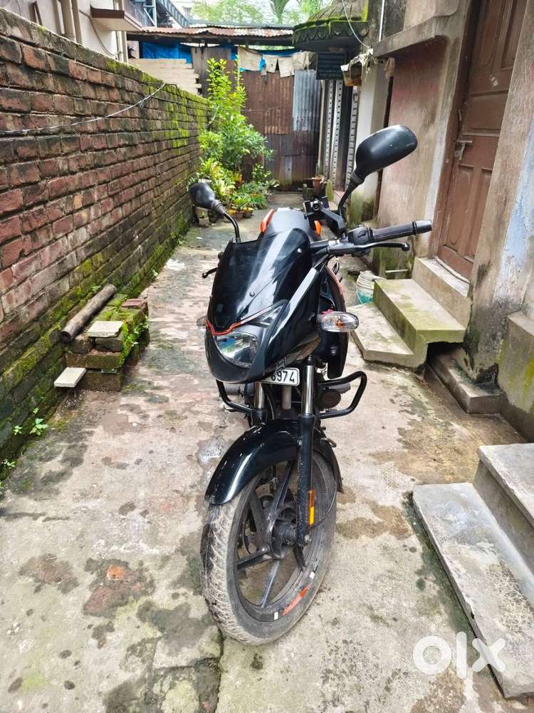 Bajaj Pulasr 125
