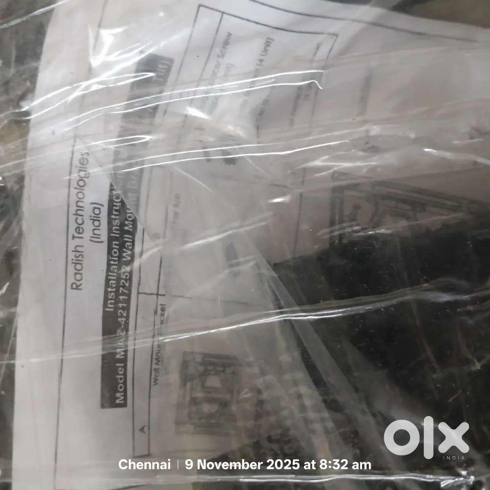 Brand New Universal TV Wall Mount Bracket 32–65Unused & Heavy Duty