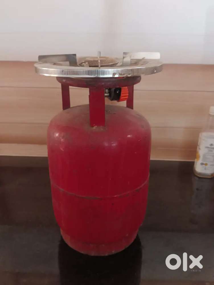 Gas Cylnder With In built stove