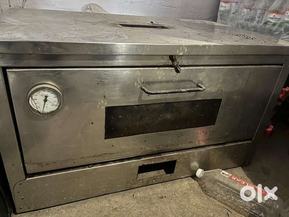 Pizza oven
