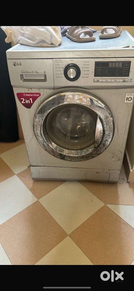 Front load washing machine