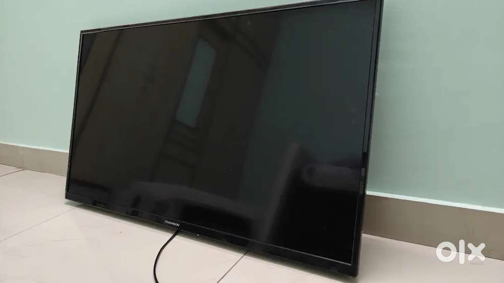 Thomson 102 cm (43 Inch) FHD LED TV Mint Condition