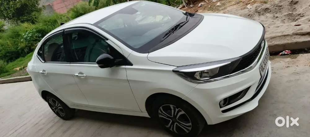 2022 model
Single owner
Company fitted cng
71000km running
all
