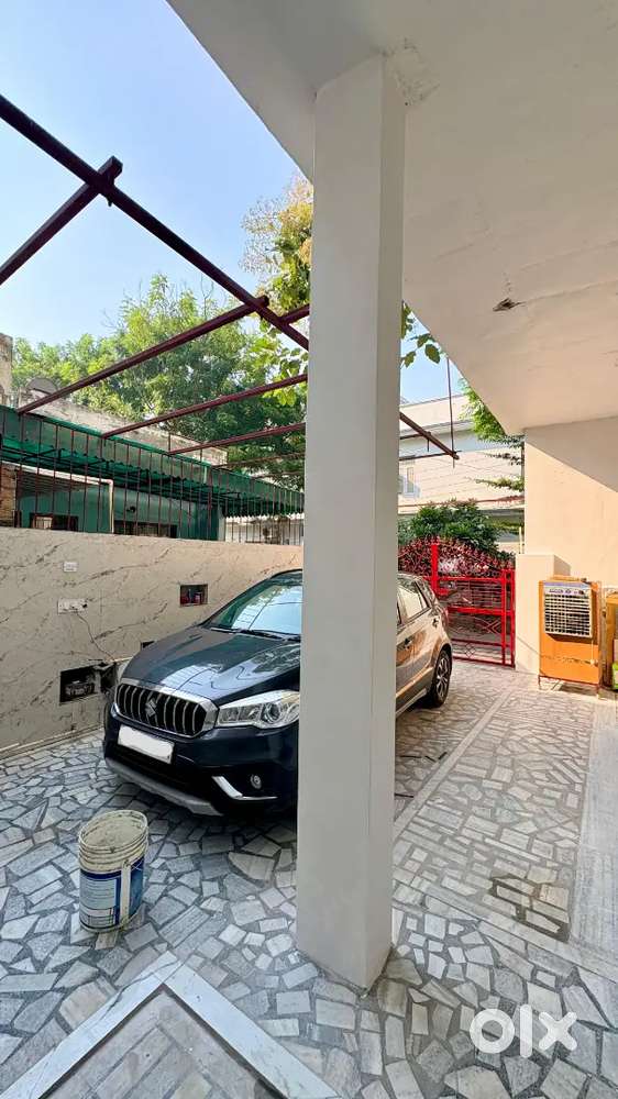 2 bedroom 2 bathroom 1 guestroom 1 storeroom 1 car parking