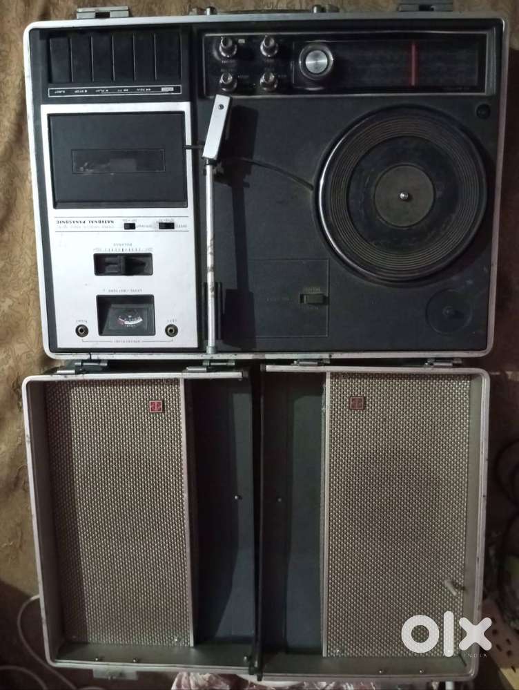 Antique radio ,tape recorder, radiogram,national,national panasonic